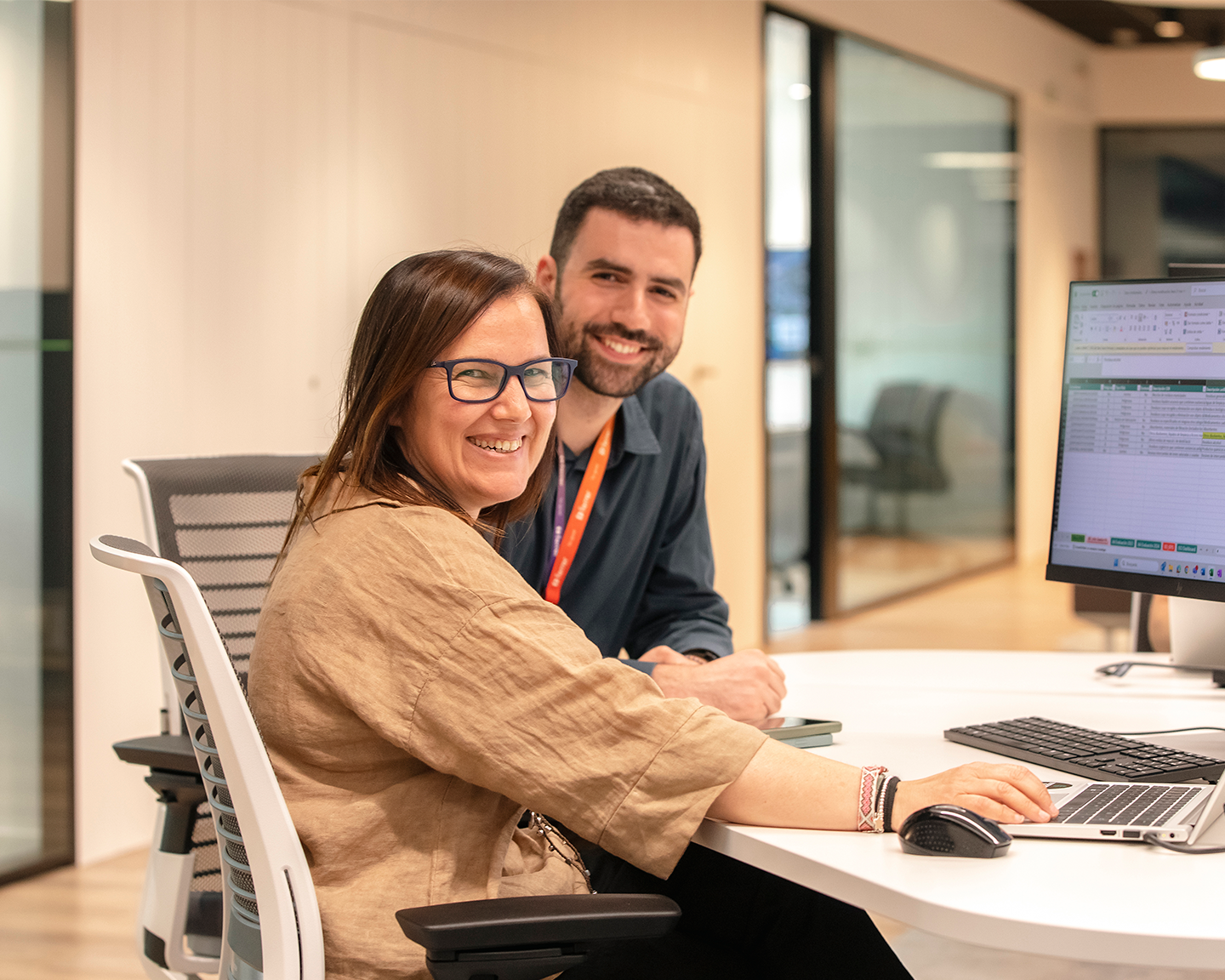 Two professionals from the ferrer group highlighting professional development focused on you.